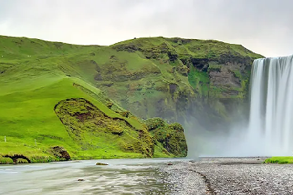 Screenshot_2019-12-17 Descubre la naturaleza de Islandia e Islas Feroe con Pullmantur - pullmantur es(2).png
